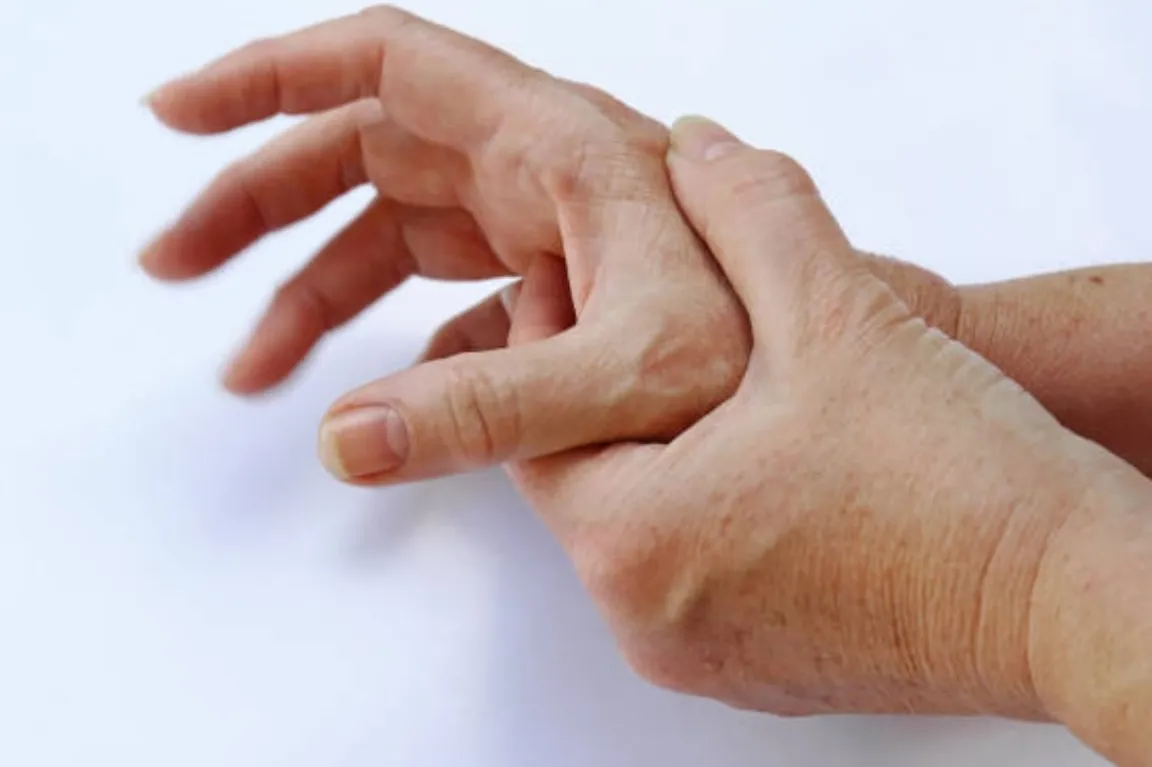 Dolor articulaciones de las manos